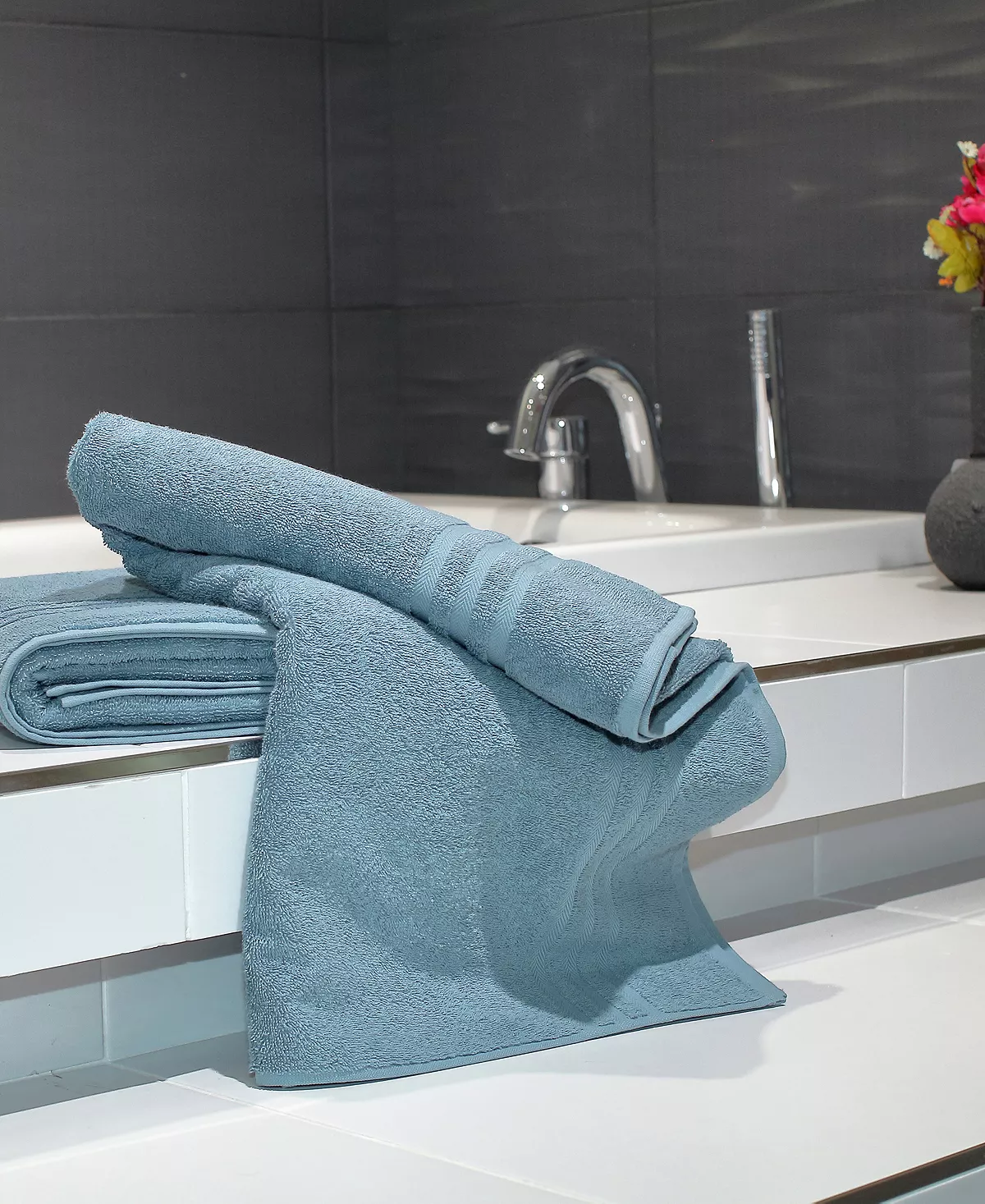 Linum Home Denzi 2-Pc. Bath Towel Set - Image 11
