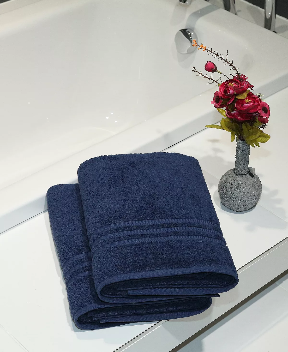 Linum Home Denzi 2-Pc. Bath Towel Set - Image 10