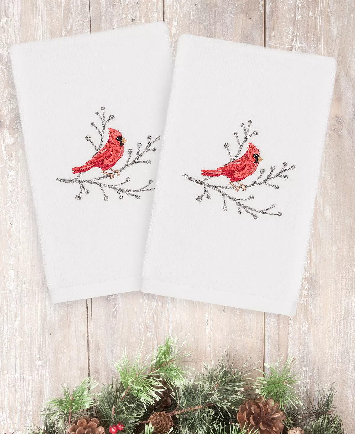 Linum Home Christmas Cardinal 100% Turkish Cotton 2-Pc. Hand Towel Set